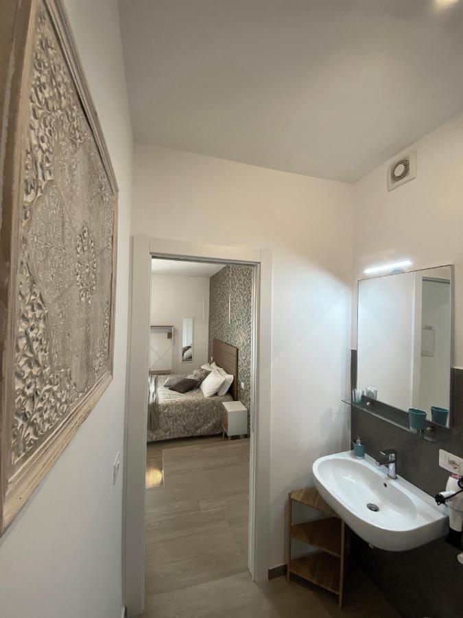 Bari Rooms Carulli Suite Екстериор снимка