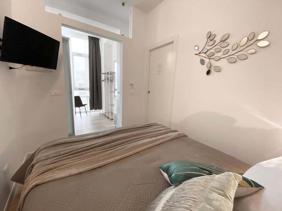 Bari Rooms Carulli Suite Екстериор снимка