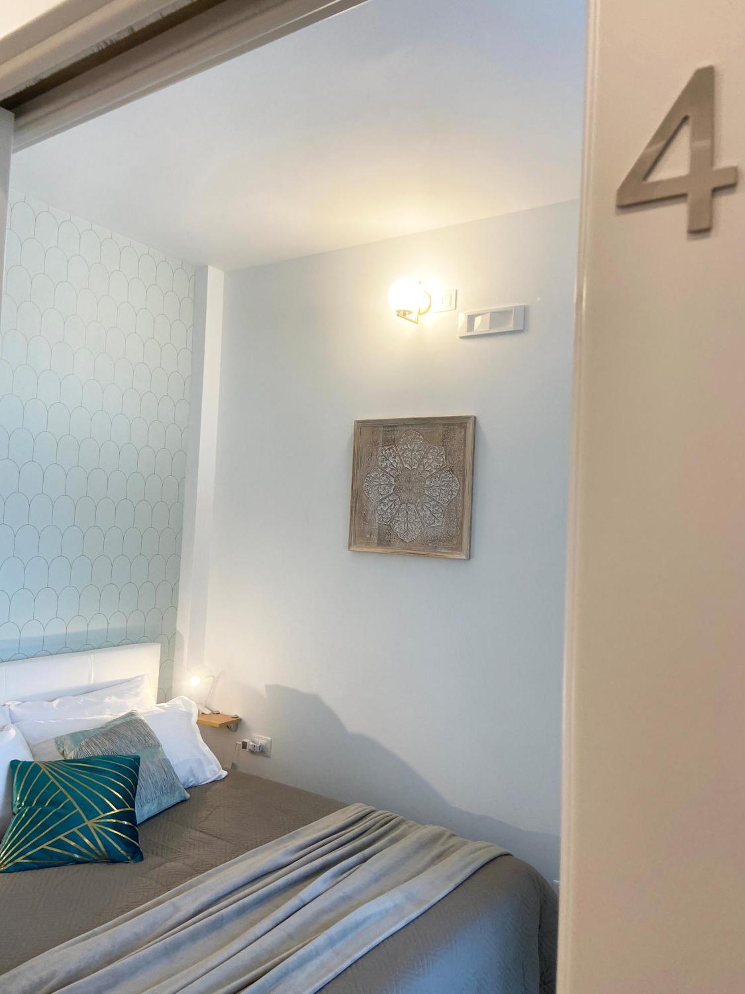 Bari Rooms Carulli Suite Стая снимка